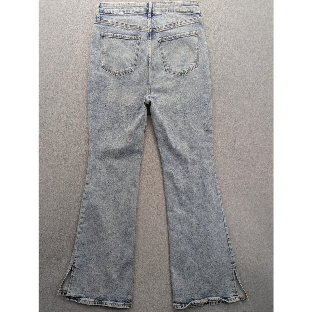 Old Navy Higher High-Rise Flare Jeans Womens 10 Blue Light Wash Denim 32x32 - Picture 10 of 16